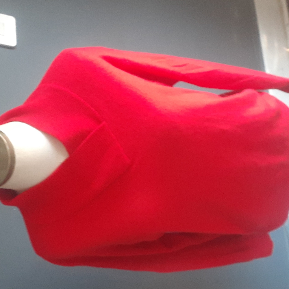Vtg Lauren Alexander lambwool blend women's red sweater size M